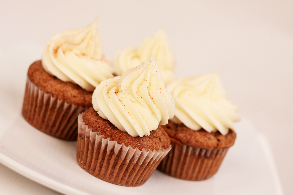 Apple Cinnamon Cupcake With Cream Cheese Frosting